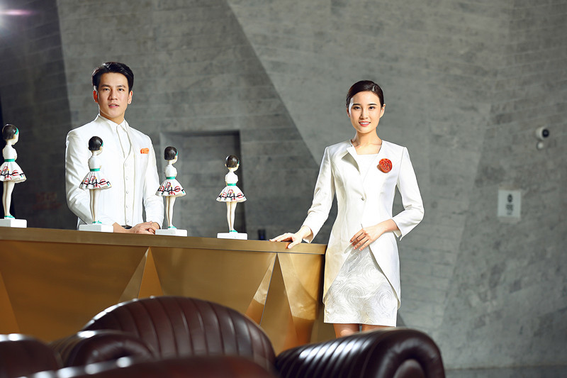 jX311i56vKwJAq77MI00c50ABP033G1Q.jpg 南京國(guó)際青年會(huì)議中心酒店 (2)_副本.jpg