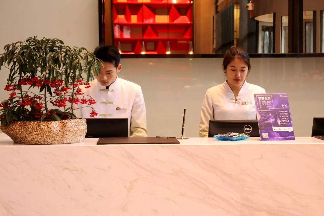 jSCs338QxUS31ppi63r20H52cj4Nd069.jpg 1d8d185daa3644ad9294b96c63a184fe.jpg